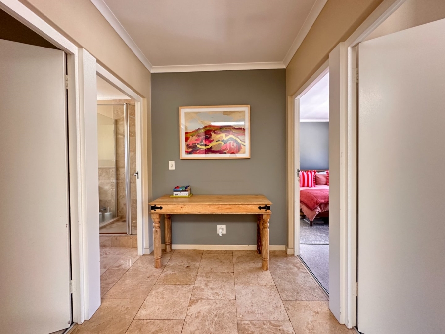 To Let 3 Bedroom Property for Rent in Higgovale Western Cape